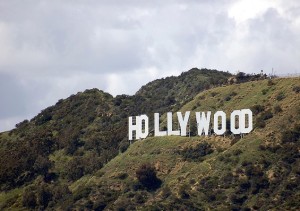 Hollywood_sign_Robbie_law_Flickr.png
