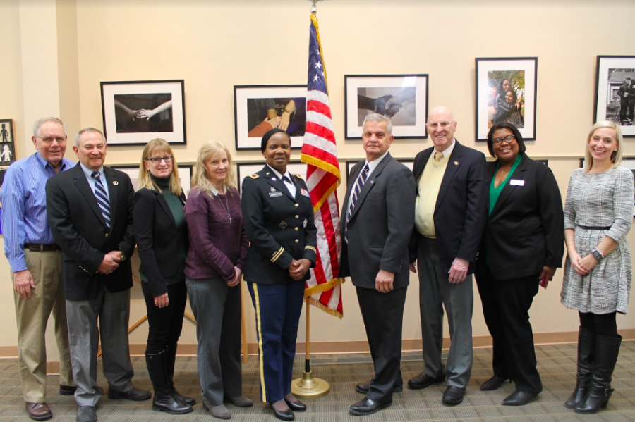 National Guard officer inspires crowd in West Wing